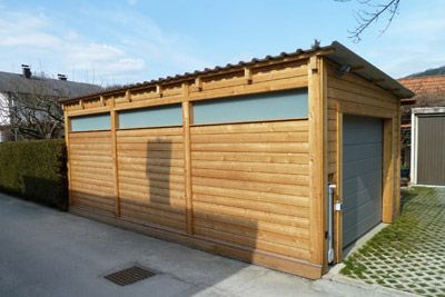 Garage aus Holz
